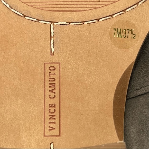 VINCE CAMUTO Prism 2 V-Cut Leather Suede Ankle Booties Moto Western Women 7M - Picture 12 of 16